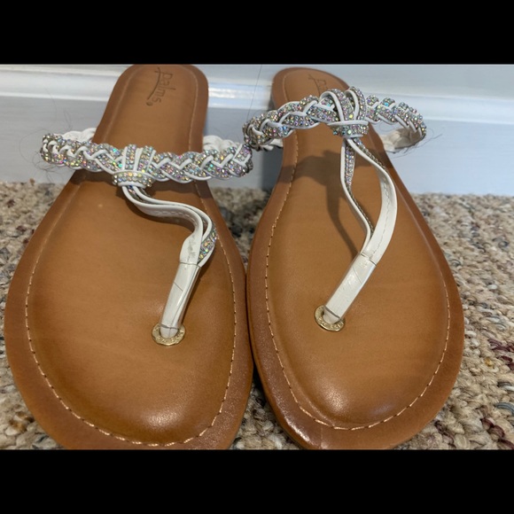 Sparkly White flip flops - Picture 3 of 5